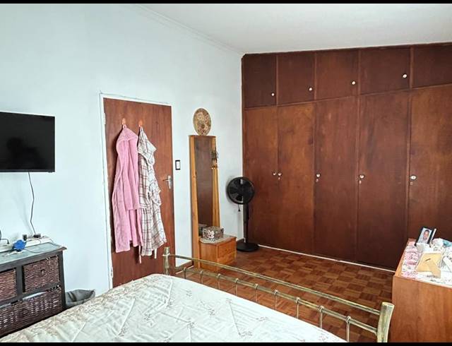 2 BEDROOM TOWNHOUSE FOR SALE IN WALMER